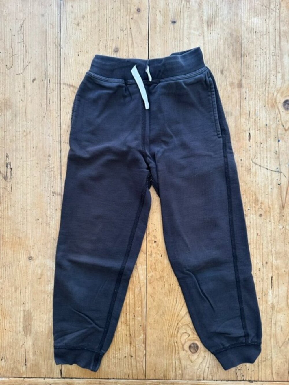 Hanna Andersson Black Joggers Size 6/7
